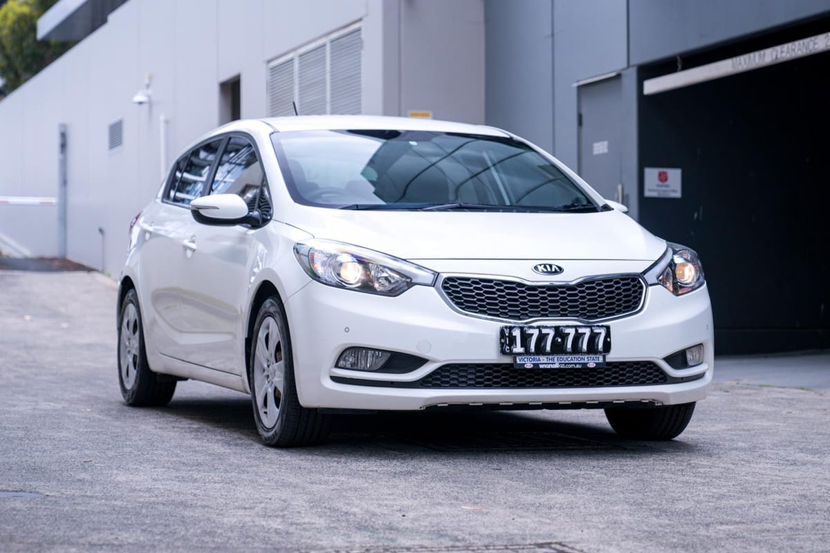 2015 Kia Cerato YD MY15 S Hatchback 5dr Spts Auto 6sp 1.8i – #1007