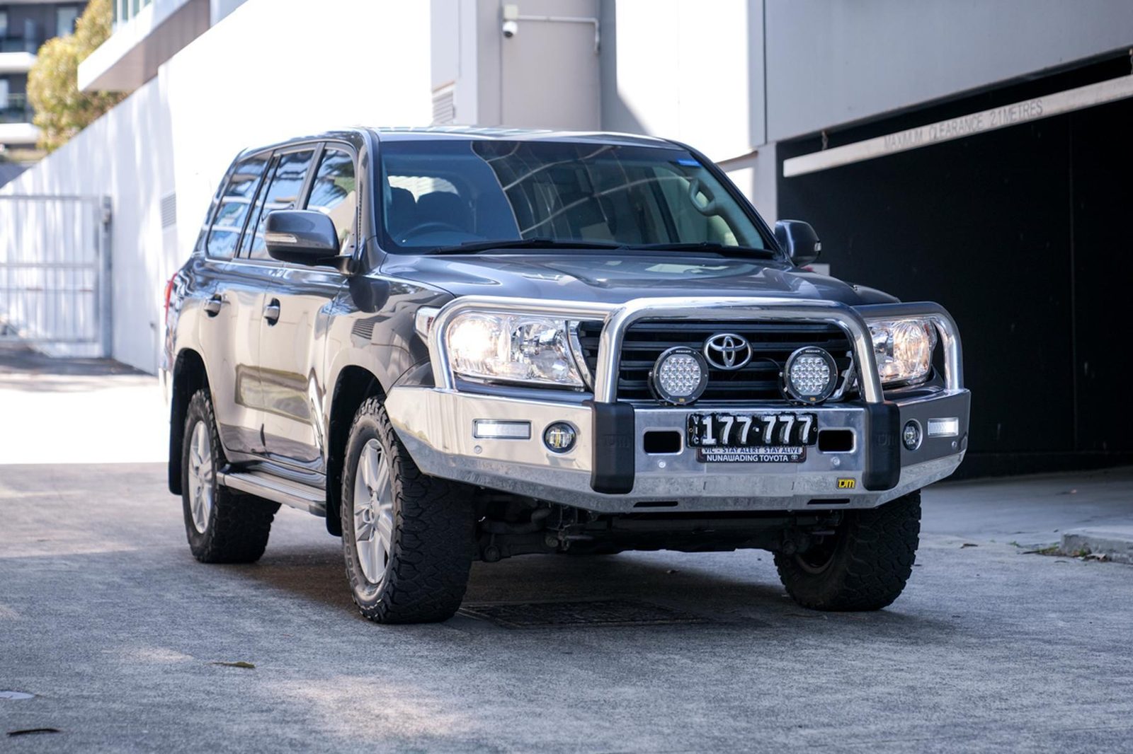 2014 Toyota Landcruiser VDJ200R MY13 Altitude Wagon 8st 5dr Spts Auto 6sp 4×4 4.5DTT – #968