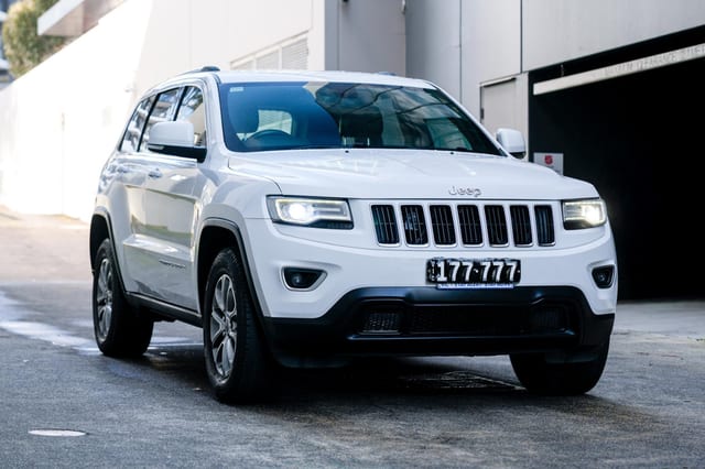 2013 Jeep Grand Cherokee WK MY14 Laredo Wagon 5dr Spts Auto 8sp 4×2 3.6i – #903