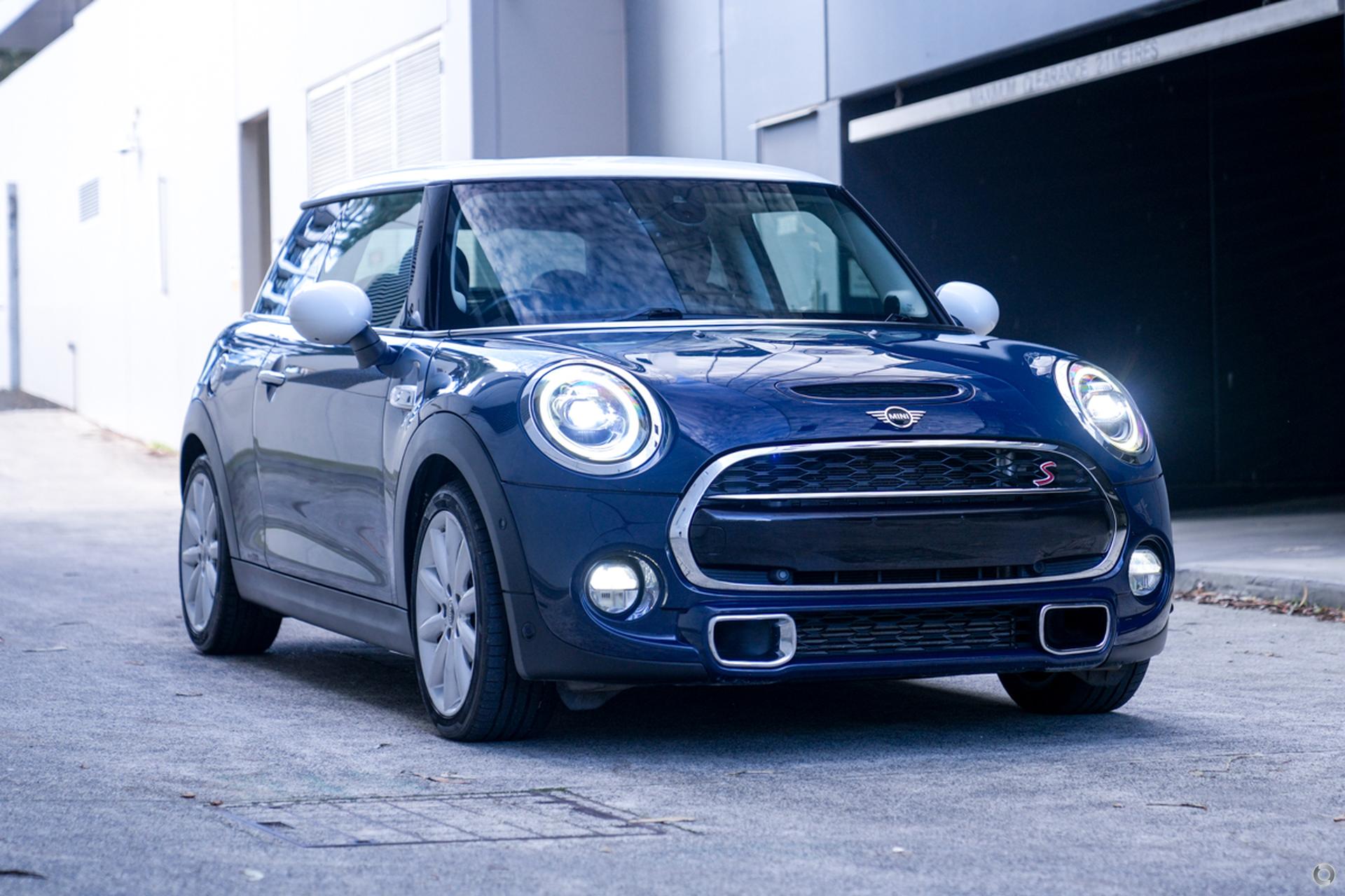2019 MINI Hatch